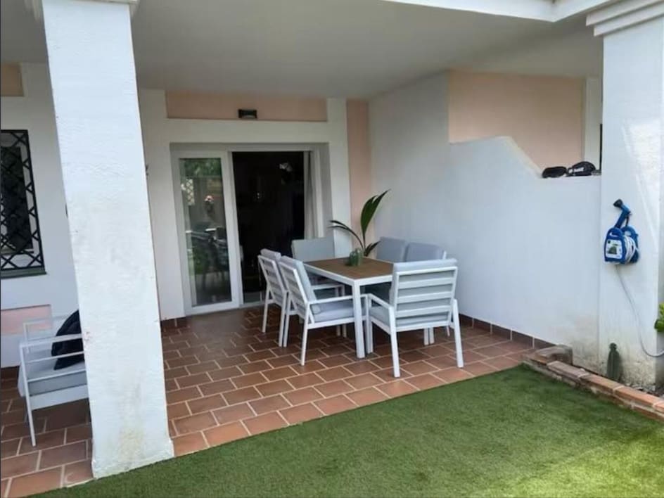 2 camera da letto Appartamento in vendita in Aloha Golf con piscina garage - 445.000 € (Rif: 9816331)