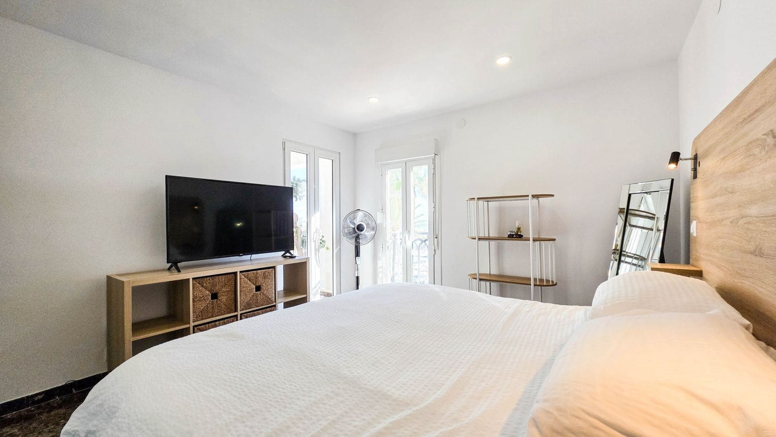 2 sypialnia Apartament na sprzedaż w La Duquesa / Puerto de la Duquesa z garażem - 395 000 € (Ref: 9816334)