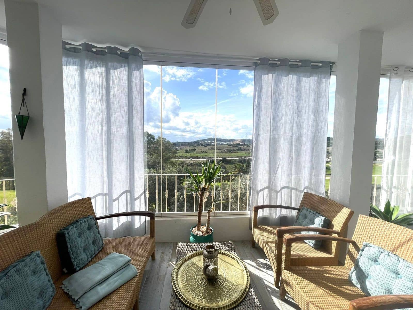 2 Zimmer Penthouse zu verkaufen in Estepona mit Pool Garage - 399.000 € (Ref: 9816342)