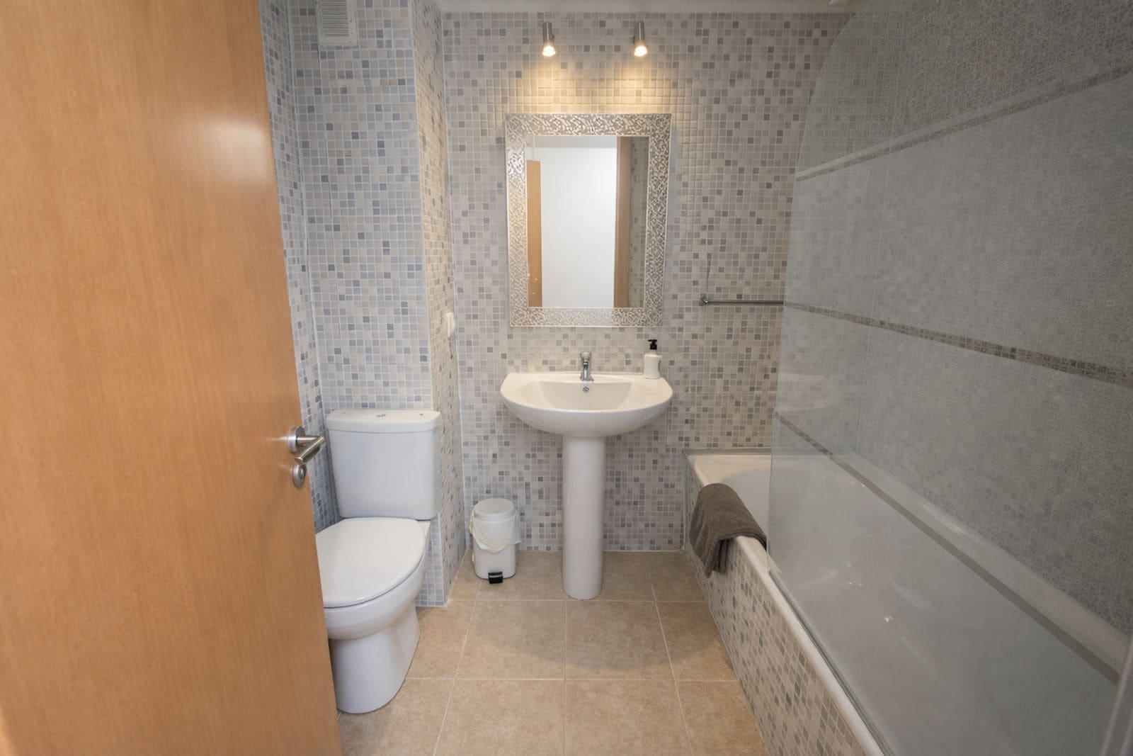 2 soverom Penthouse til salgs i Casares - € 295 000 (Ref: 9819094)