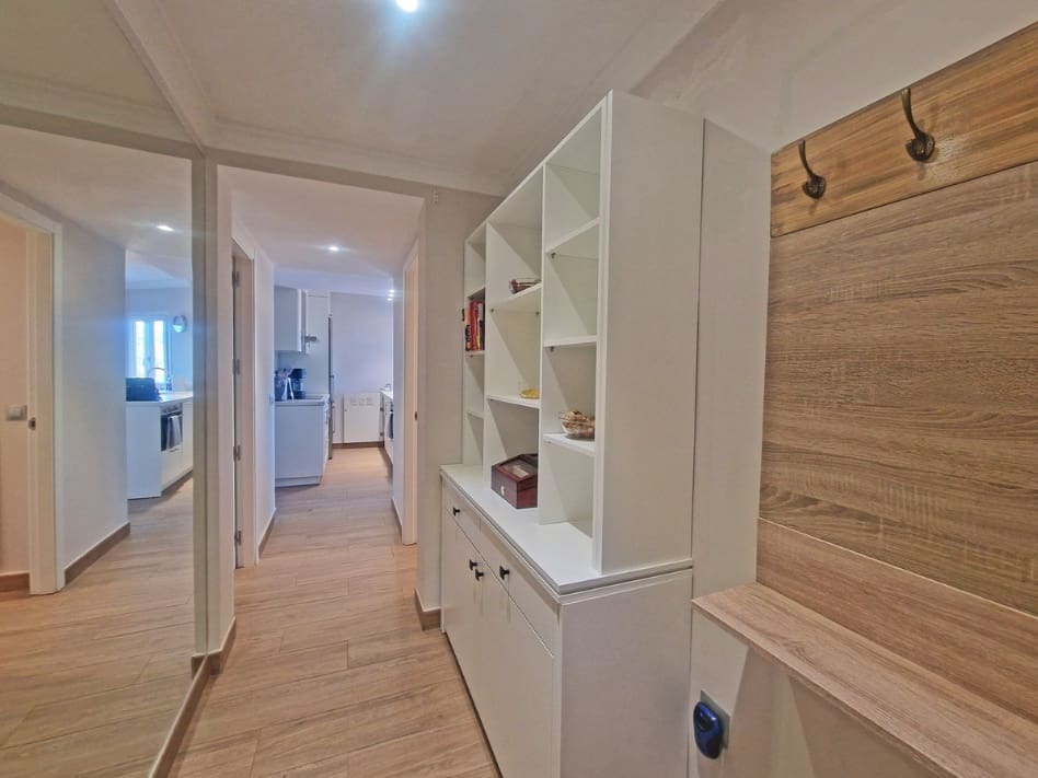 3 slaapkamer Appartement te koop in Calahonda met zwembad - € 385.000 (Ref: 9819117)