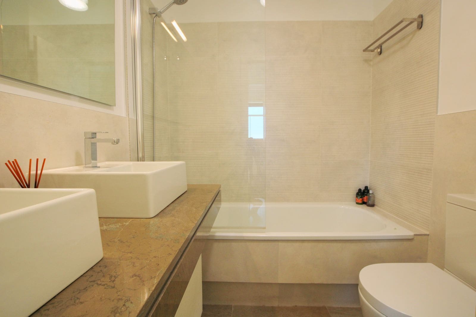 2 sovrum Lägenhet till salu i La Cala de Mijas med pool garage - 495 000 € (Ref: 9823261)