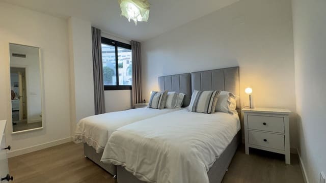 2 sovrum Lägenhet till salu i La Cala de Mijas, Mijas med pool garage - 495 000 € (Ref: 9823261)