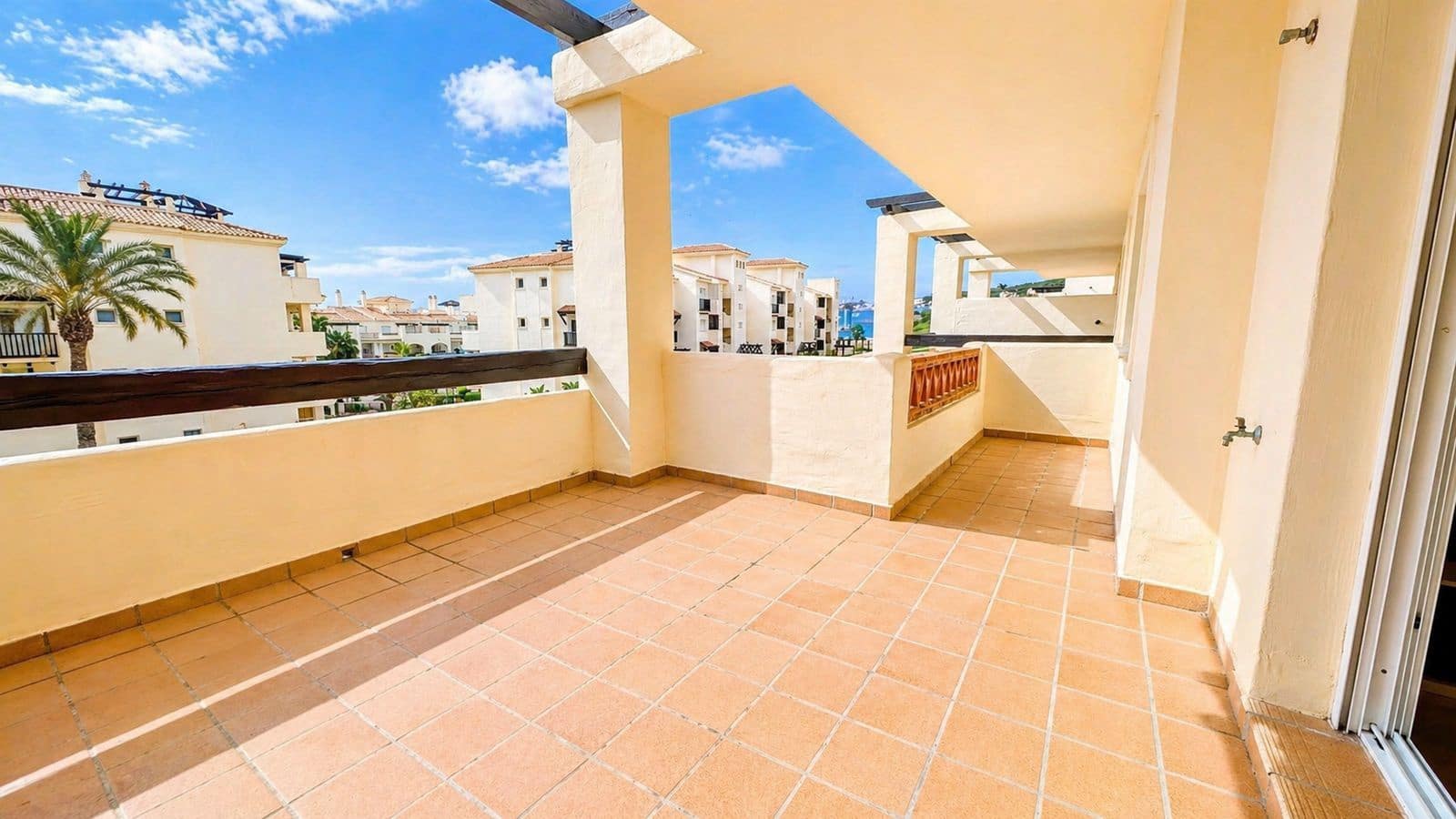 2 quarto Apartamento para venda em Manilva com piscina - 330 000 € (Ref: 9823270)