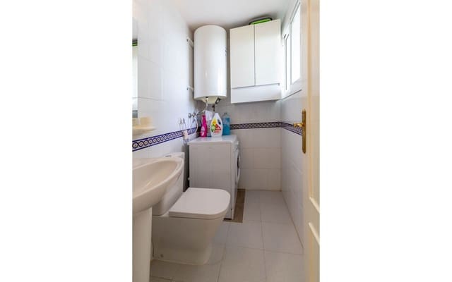 2 slaapkamer Appartement te koop in La Cala de Mijas, Mijas met zwembad - € 299.000 (Ref: 9826810)