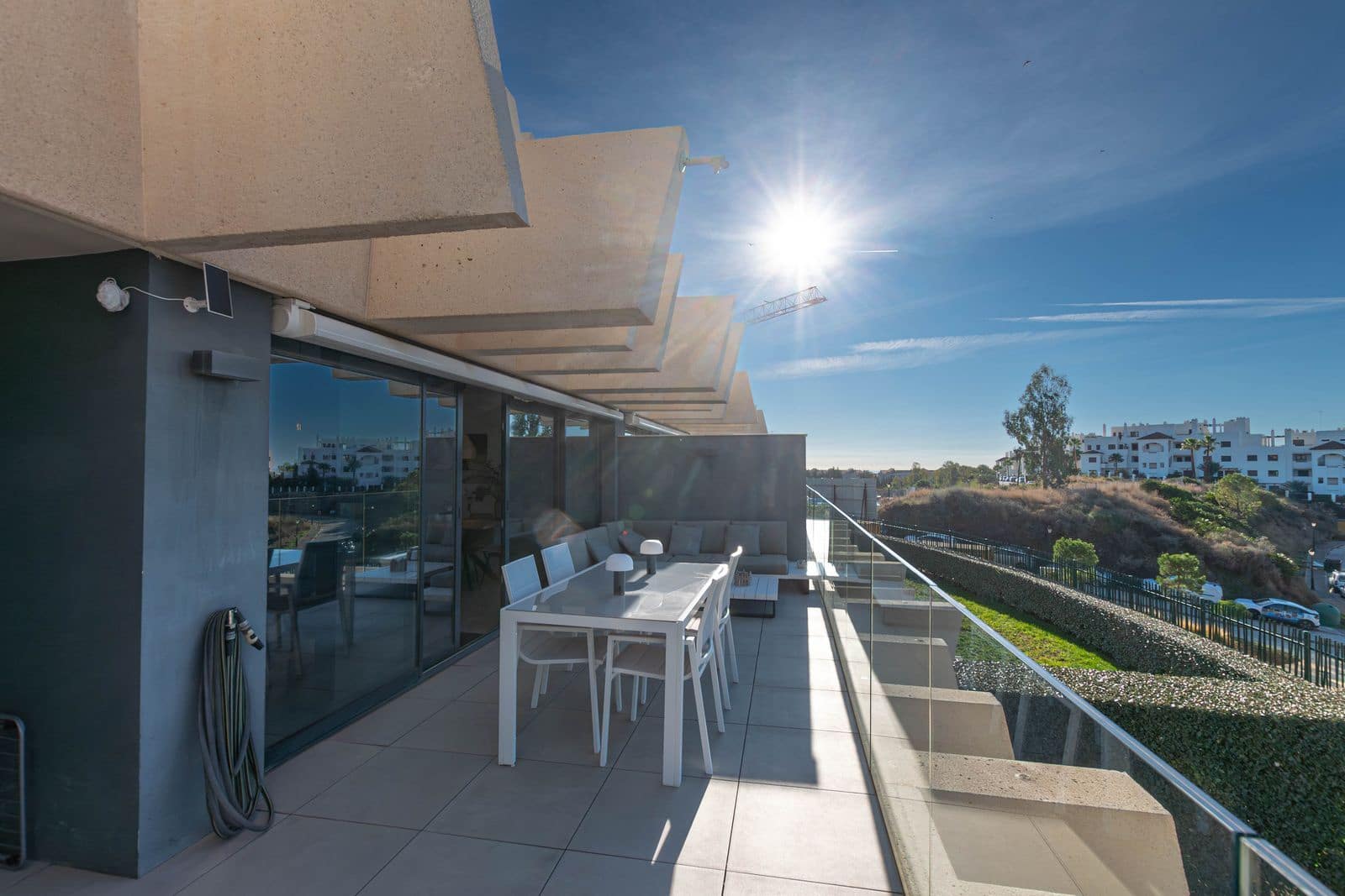 2 sovrum Lägenhet till salu i New Golden Mile med pool garage - 489 000 € (Ref: 9826823)