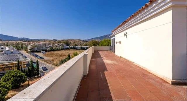 2 Zimmer Penthouse zu verkaufen in Mijas Golf, Mijas mit Pool Garage - 449.000 € (Ref: 9826826)
