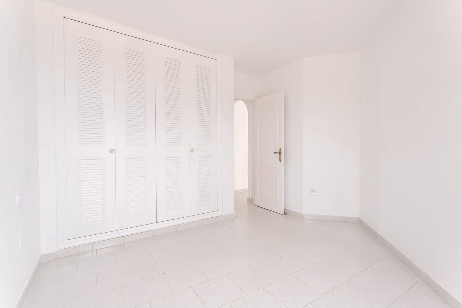 2 slaapkamer Appartement te koop in Riviera del Sol met zwembad - € 299.500 (Ref: 9829633)