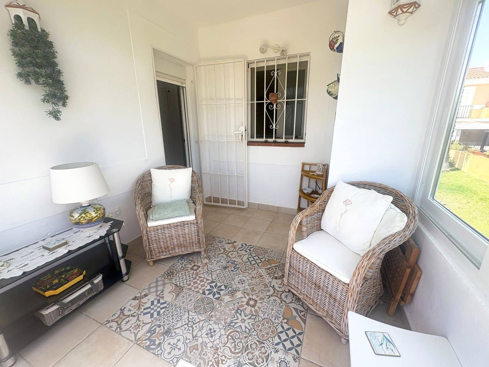 3 soverom Hus til salgs i La Duquesa / Puerto de la Duquesa med svømmebasseng - € 385 000 (Ref: 9832094)