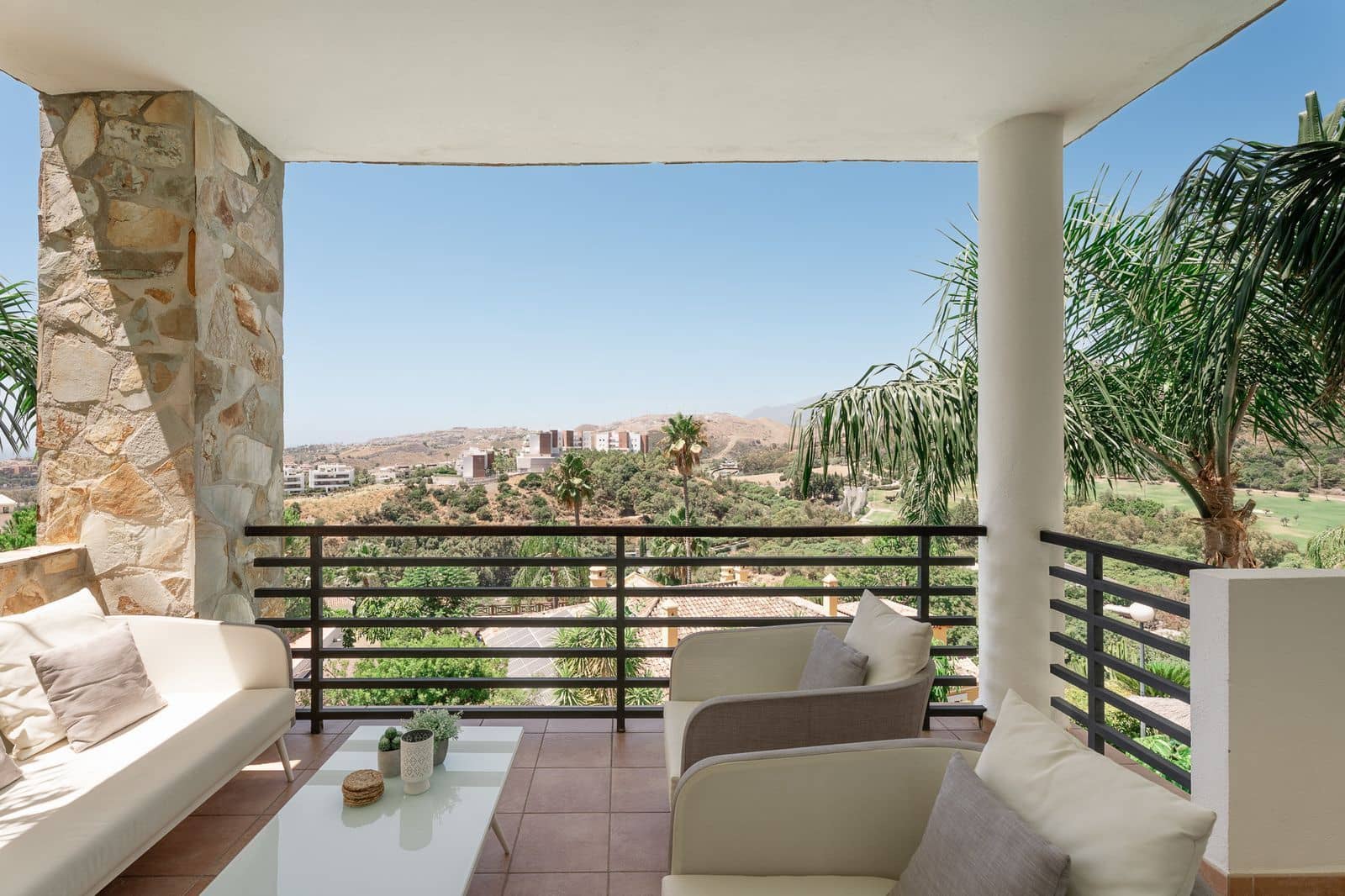 2 bedroom Apartment for sale in Puerto de la Torre with pool - € 475,000 (Ref: 9832097)