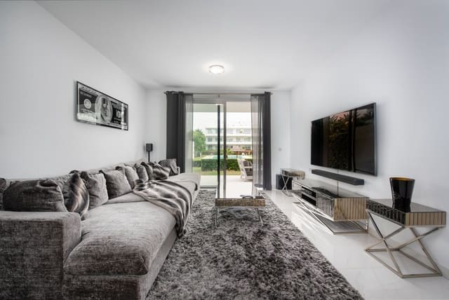 2 sypialnia Apartament na sprzedaż w Estepona z basenem - 429 000 € (Ref: 9832213)