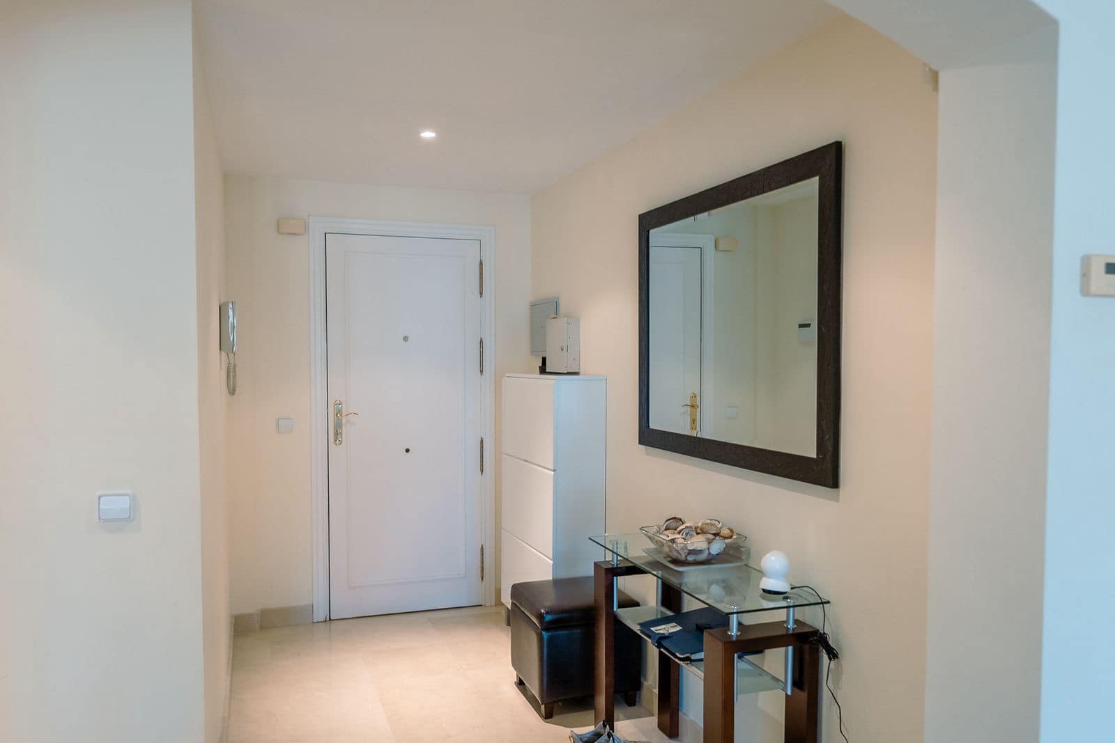 3 bedroom Apartment for sale in Los Arqueros with pool - € 495,000 (Ref: 9840530)