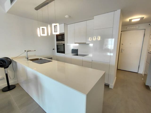 2 soverom Leilighet til salgs i La Duquesa / Puerto de la Duquesa, Manilva med svømmebasseng garasje - € 399 000 (Ref: 9843879)
