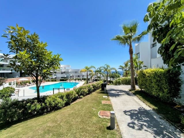 2 soverom Leilighet til salgs i La Duquesa / Puerto de la Duquesa, Manilva med svømmebasseng garasje - € 399 000 (Ref: 9843879)