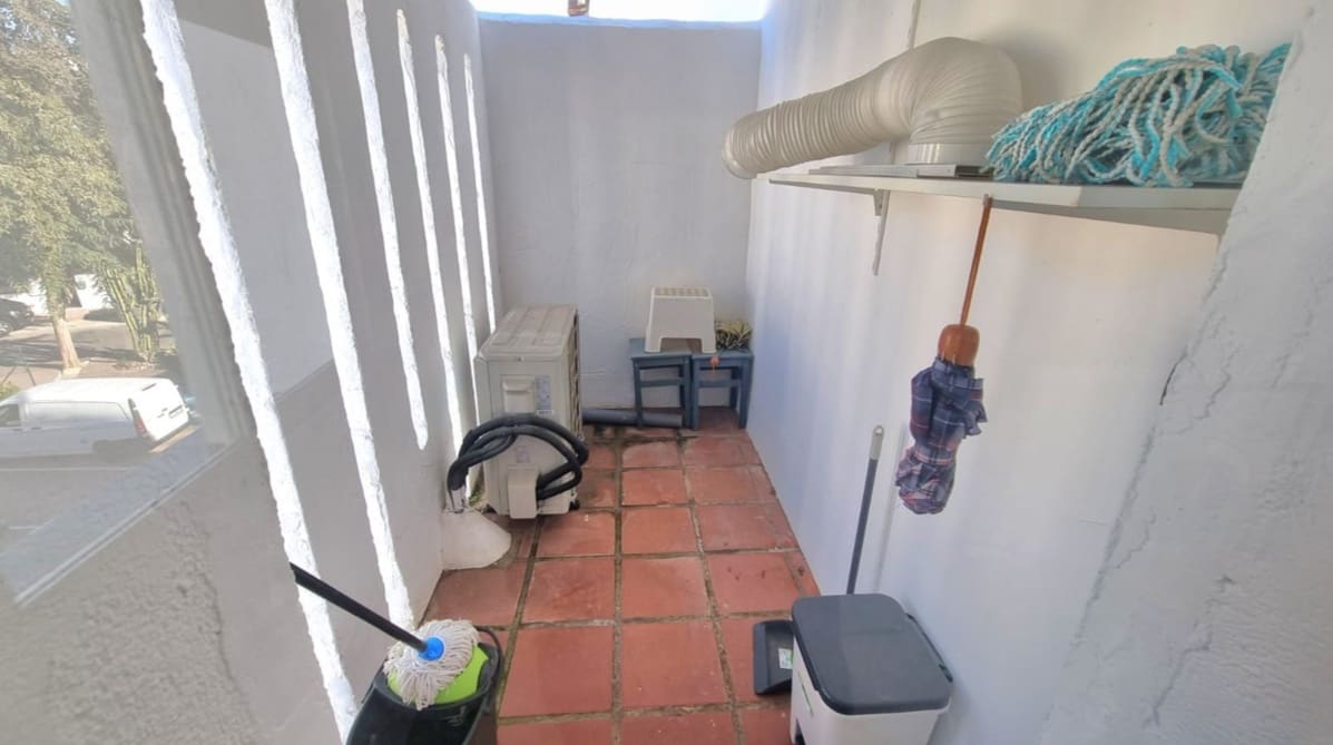 3 sypialnia Penthouse na sprzedaż w Nueva Andalucia z basenem - 465 000 € (Ref: 9847440)