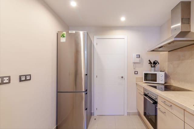 2 quarto Apartamento para venda em El Paraiso, Estepona com piscina garagem - 449 000 € (Ref: 9847767)