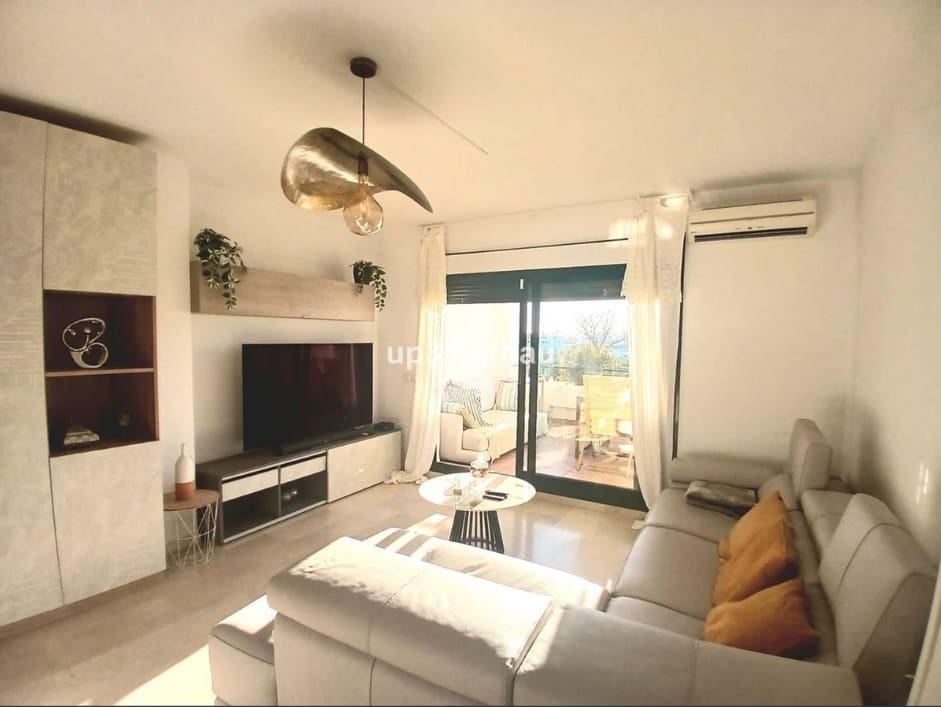 2 quarto Apartamento para venda em Estepona com piscina garagem - 389 900 € (Ref: 9849987)