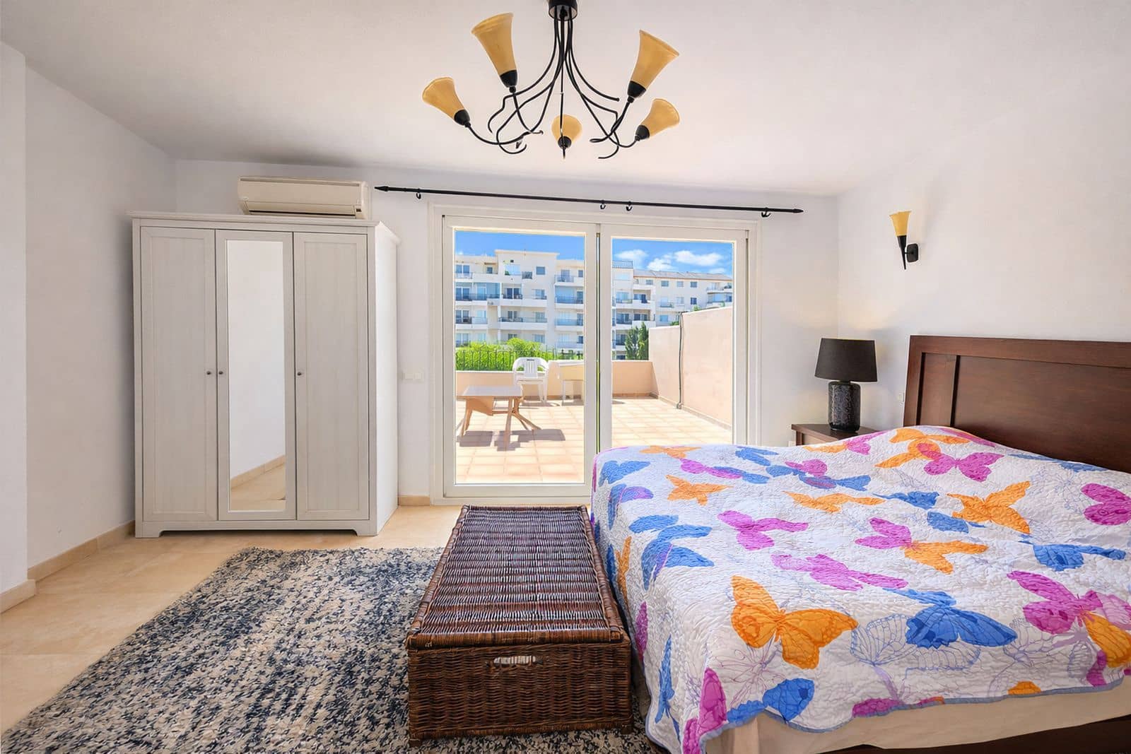 3 soveværelse Penthouse til salg i La Duquesa / Puerto de la Duquesa med swimmingpool garage - € 325.000 (Ref: 9852258)