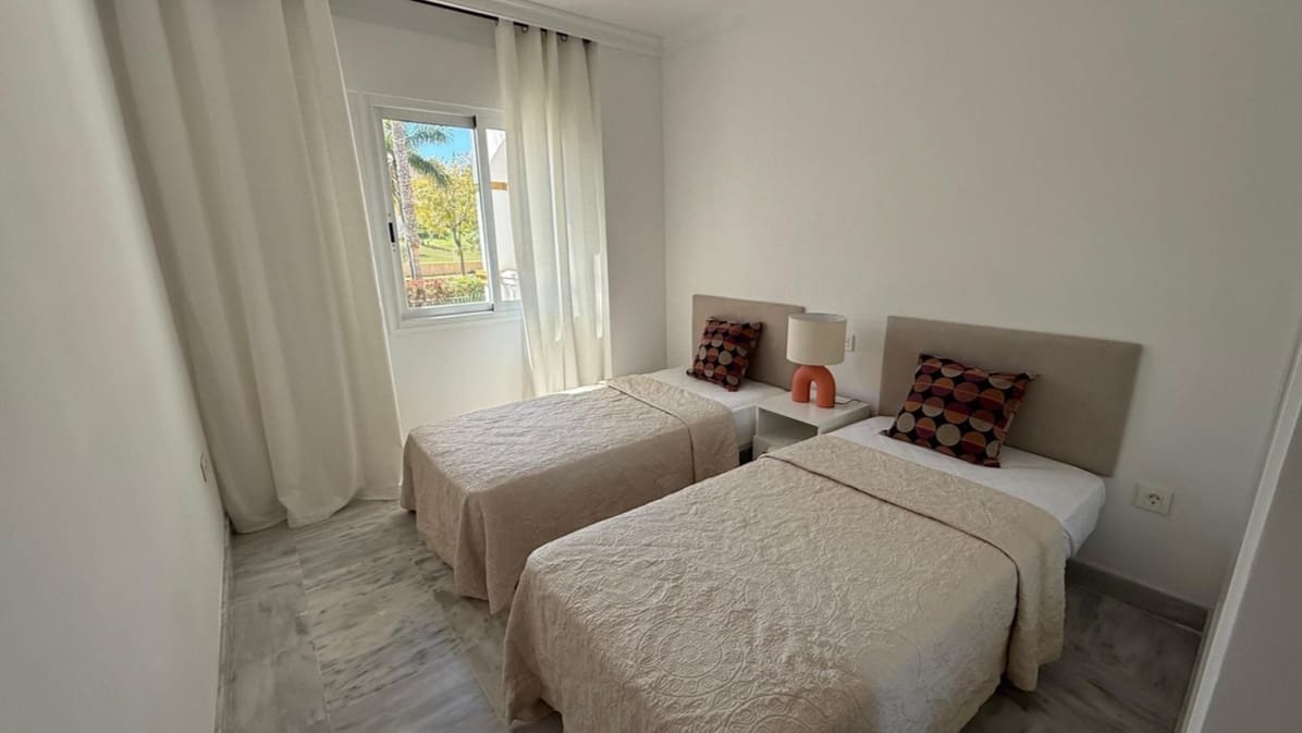 2 camera da letto Appartamento in vendita in Nueva Andalucia con piscina - 450.000 € (Rif: 9852269)