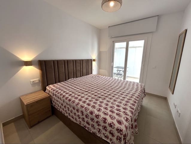 3 soveværelse Lejlighed til leje i Fuengirola med swimmingpool garage - € 1.950 (Ref: 9854508)