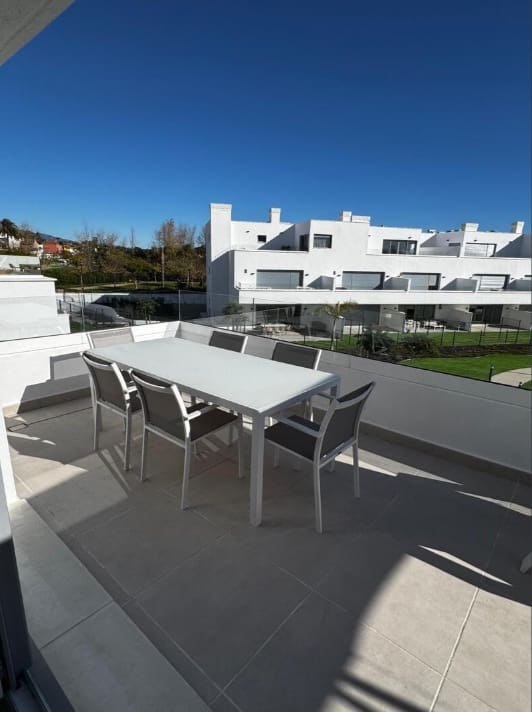 3 bedroom Apartment for rent in Bel-Air with pool garage - € 3,500 (Ref: 9854512)