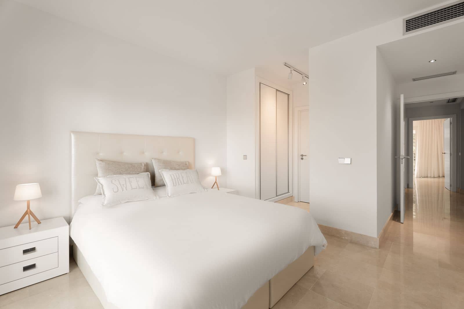 2 makuuhuone Huoneisto myytävänä paikassa Puerto de la Torre mukana uima-altaan 
autotalli - 475 000 € (Ref: 9855976)