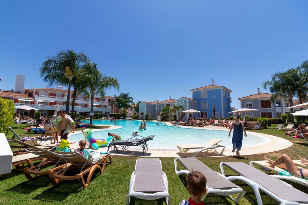 2 sovrum Lägenhet till salu i El Paraiso med pool garage - 449 000 € (Ref: 9855978)