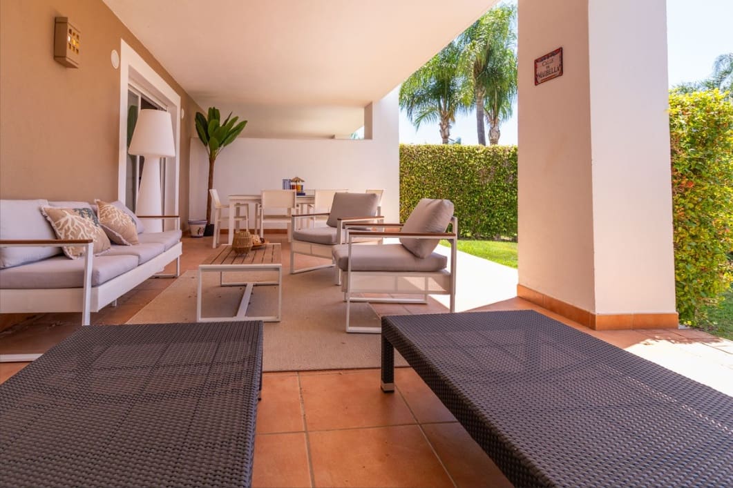 2 sovrum Lägenhet till salu i El Paraiso med pool garage - 449 000 € (Ref: 9855978)