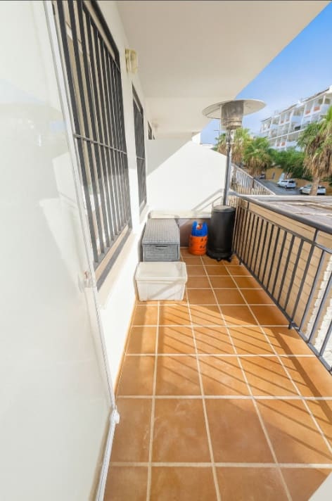 2 quarto Apartamento para venda em La Duquesa / Puerto de la Duquesa com piscina garagem - 349 950 € (Ref: 9856092)