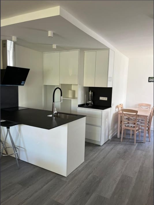 2 soveværelse Lejlighed til salg i Puerto Banus med swimmingpool garage - € 475.000 (Ref: 9858171)