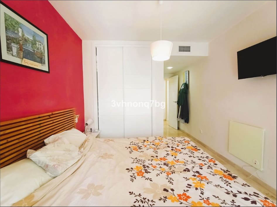 2 chambre Appartement à vendre à La Duquesa / Puerto de la Duquesa avec piscine garage - 315 000 € (Ref: 9858337)