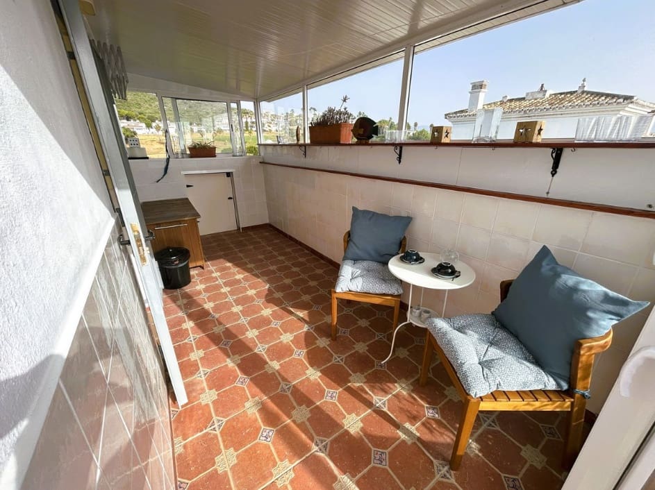 2 chambre Penthouse à vendre à La Duquesa / Puerto de la Duquesa - 330 000 € (Ref: 9858350)