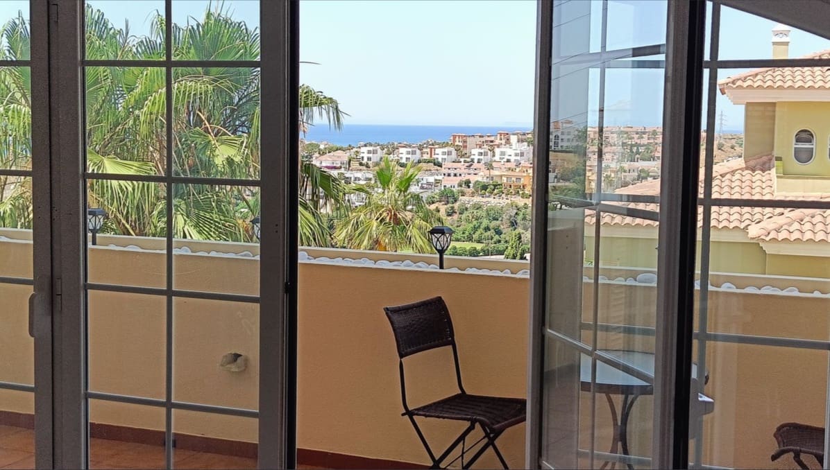 2 chambre Appartement à vendre à Riviera del Sol avec piscine garage - 335 000 € (Ref: 9858364)