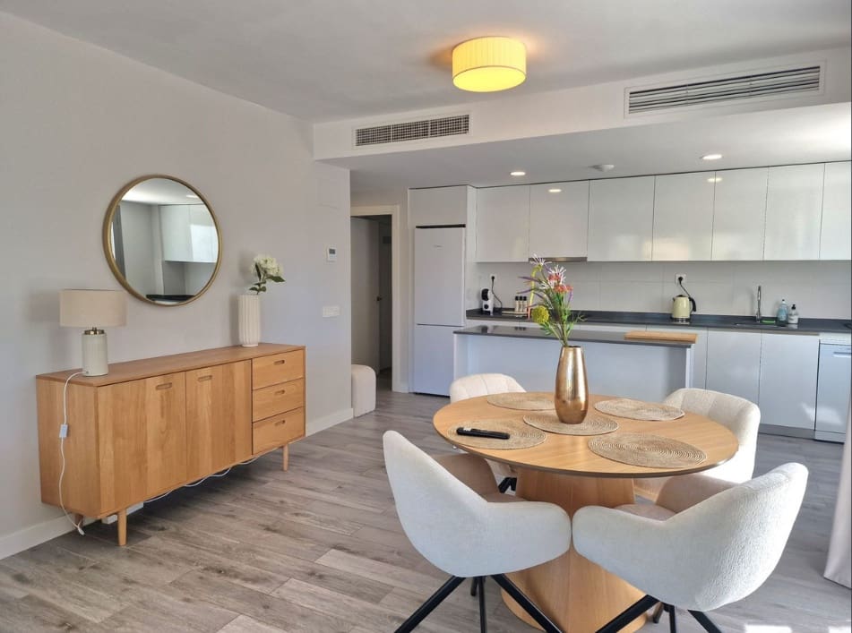 2 soverom Leilighet til leie i Mijas med svømmebasseng garasje - € 2 500 (Ref: 9858734)