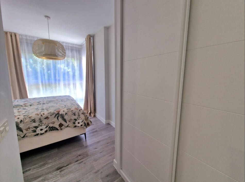 2 soverom Leilighet til leie i Mijas med svømmebasseng garasje - € 2 500 (Ref: 9858734)