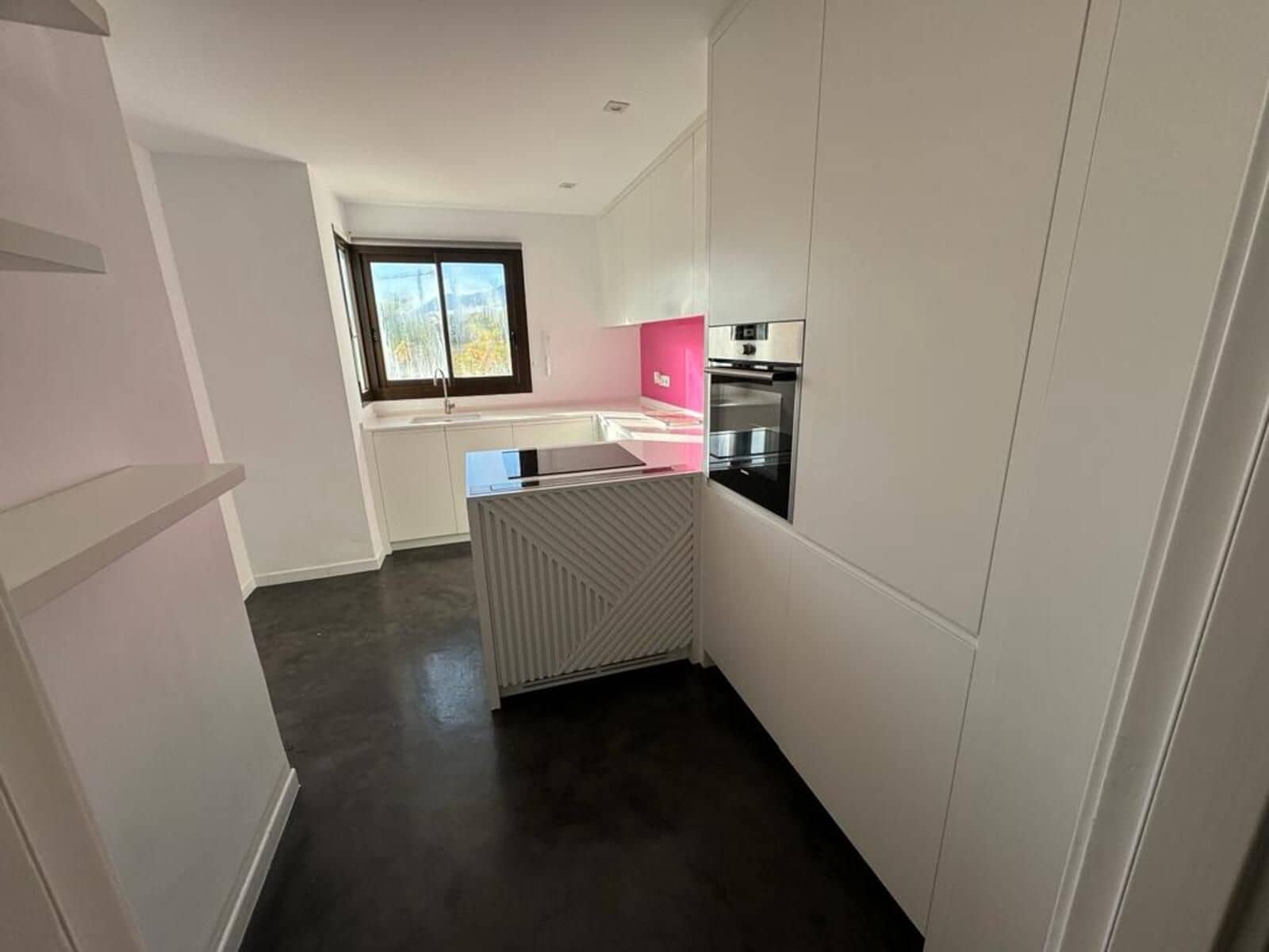 3 quarto Penthouse para venda em Estepona com piscina garagem - 485 000 € (Ref: 9860329)