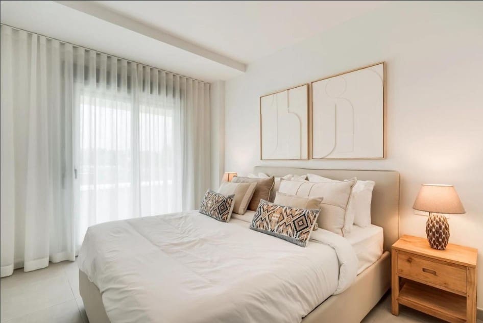 2 bedroom Apartment for rent in Cancelada with pool garage - € 2,400 (Ref: 9863606)