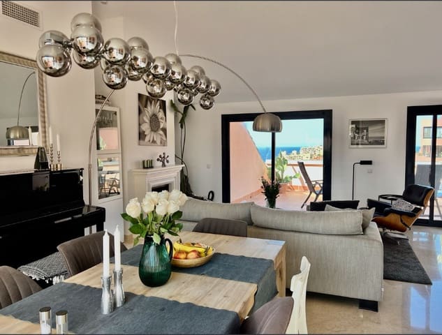 3 sypialnia Penthouse na sprzedaż w Calahonda, Mijas z basenem garażem - 459 000 € (Ref: 9879646)
