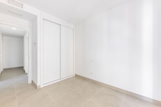 2 bedroom Apartment for sale in Estepona - € 450,000 (Ref: 9888335)