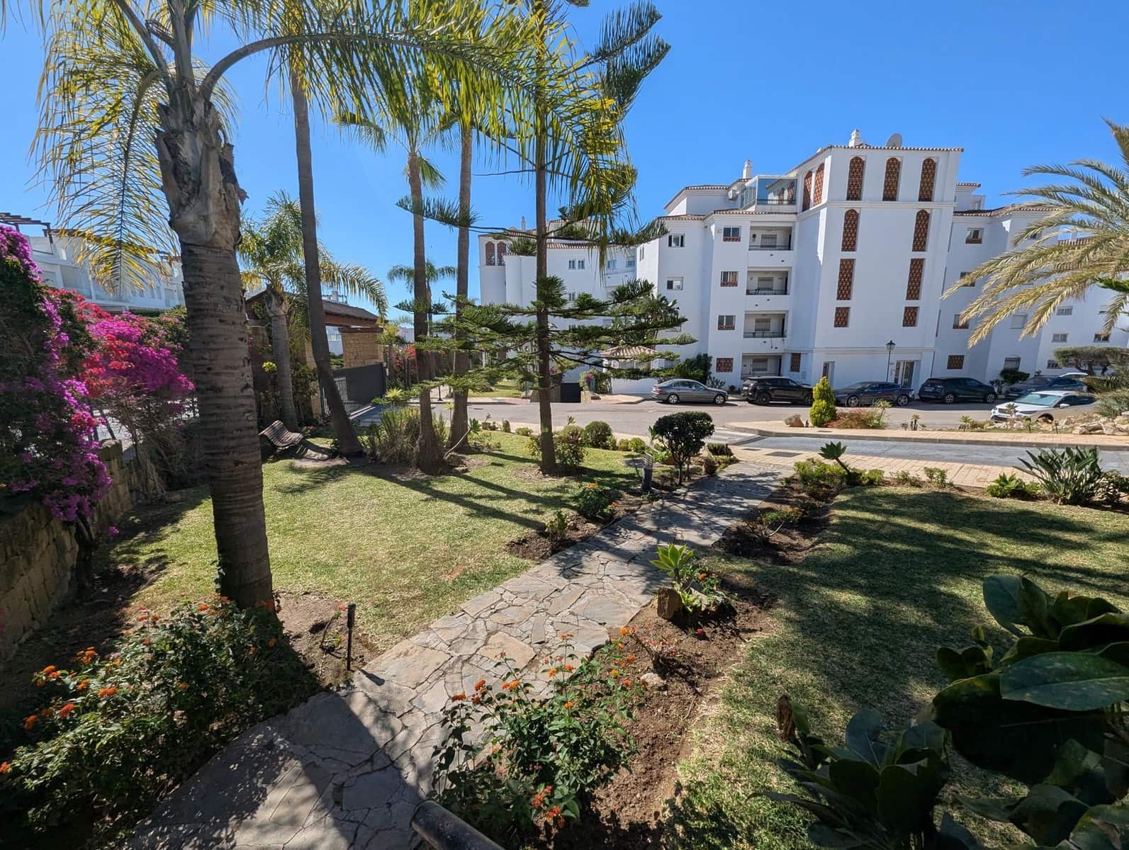 2 chambre Appartement à vendre à Calahonda avec piscine garage - 375 000 € (Ref: 9895018)