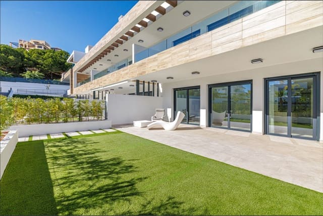 2 makuuhuone Huoneisto myytävänä paikassa Estepona mukana uima-altaan 
autotalli - 690 000 € (Ref: 9897214)