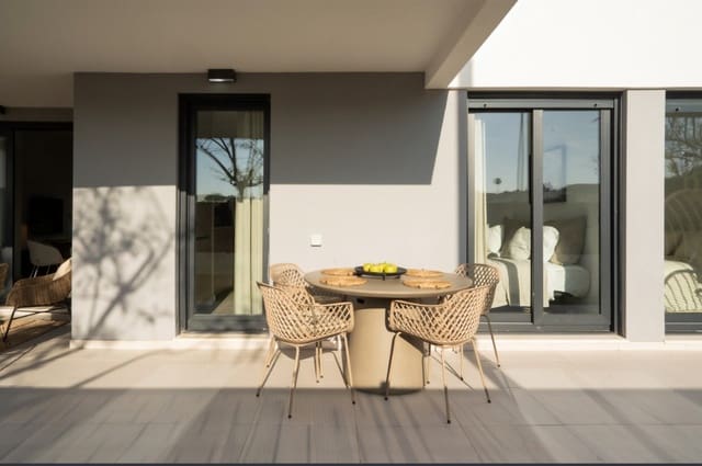 2 Zimmer Apartment zu verkaufen in Estepona mit Pool Garage - 439.000 € (Ref: 9900670)