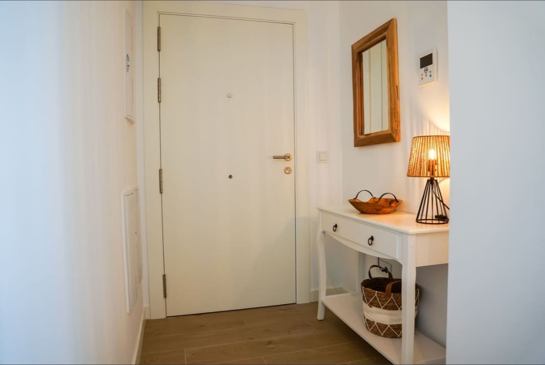 3 bedroom Apartment for sale in Estepona with pool garage - € 420,000 (Ref: 9900698)