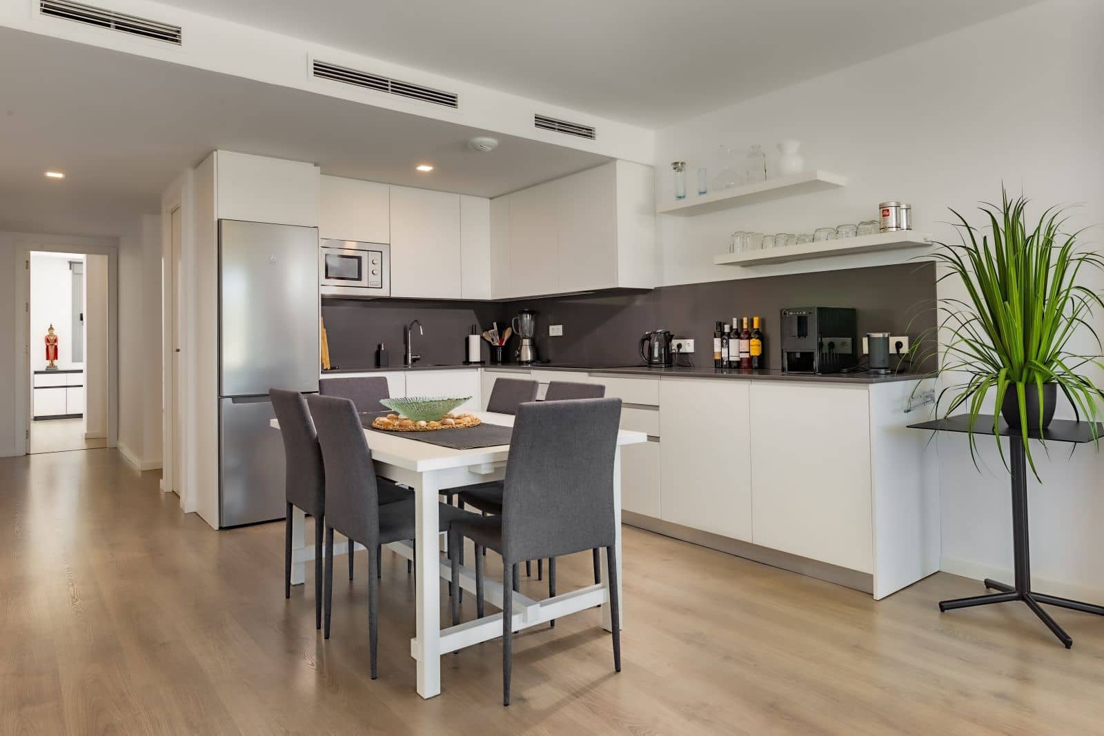 3 soverom Penthouse til salgs i Estepona med svømmebasseng garasje - € 465 000 (Ref: 9911542)