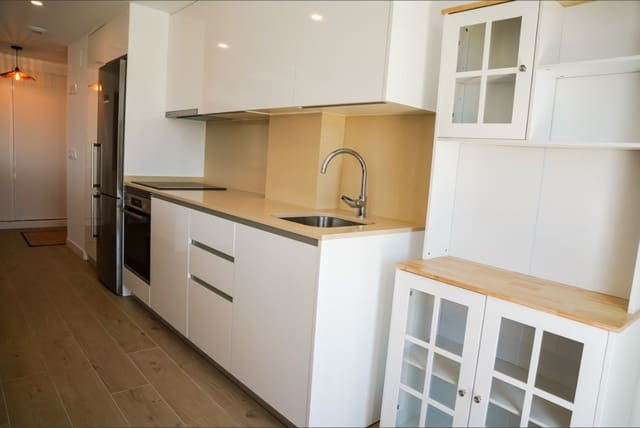 3 Zimmer Apartment zu verkaufen in Estepona mit Pool Garage - 420.000 € (Ref: 9911611)