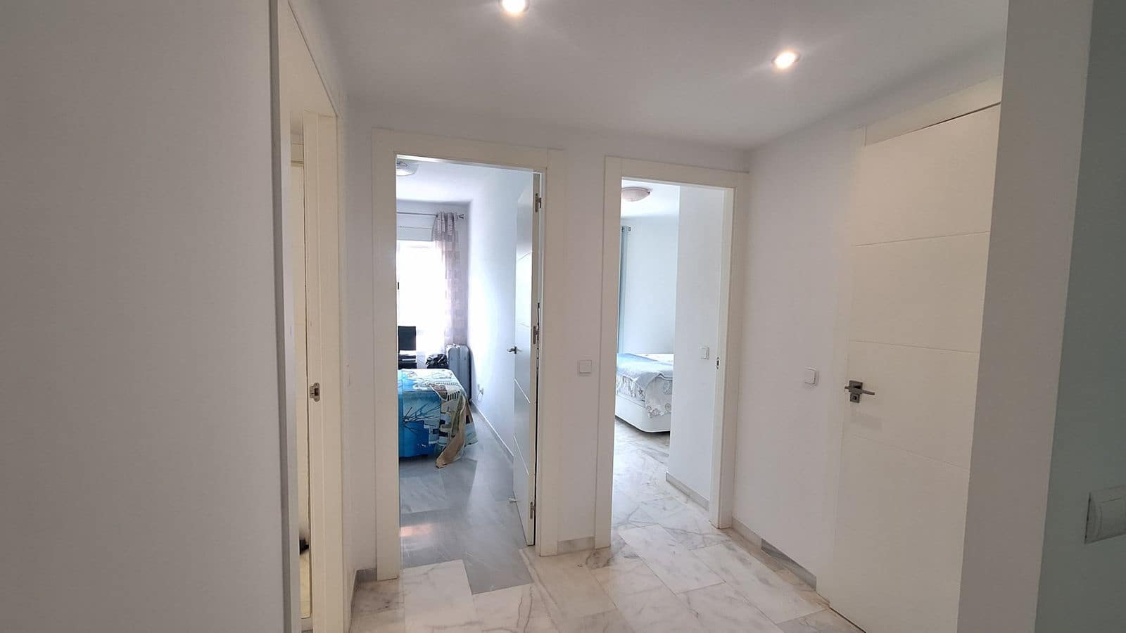 3 soverom Leilighet til salgs i Estepona med svømmebasseng garasje - € 395 000 (Ref: 9916171)
