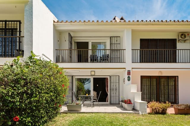 2 makuuhuone Omakotitalo myytävänä paikassa Atalaya-Isdabe, Estepona mukana uima-altaan 
autotalli - 350 000 € (Ref: 9916181)