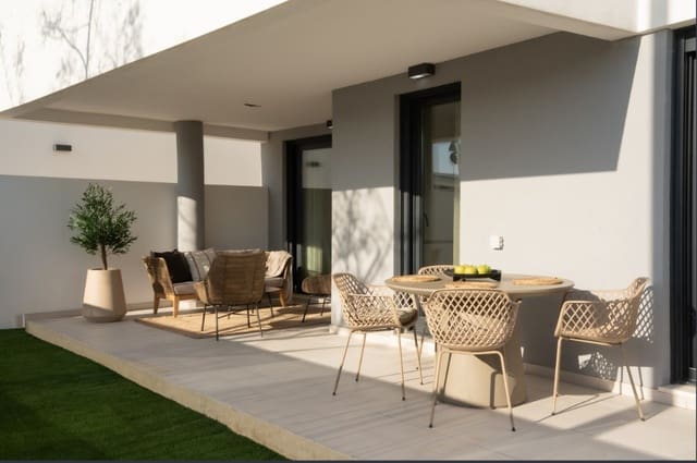 2 sovrum Lägenhet till salu i Estepona med pool garage - 439 000 € (Ref: 9918586)