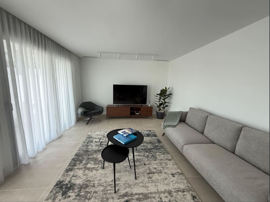 2 bedroom Apartment for rent in Atalaya-Isdabe with pool garage - € 3,500 (Ref: 9929595)