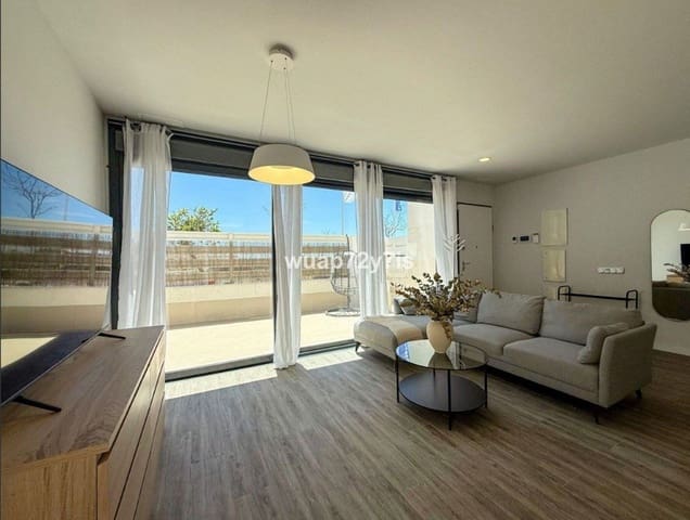 2 makuuhuone Omakotitalo vuokrattavana paikassa Cancelada, Estepona mukana uima-altaan 
autotalli - 2 700 € (Ref: 9929597)